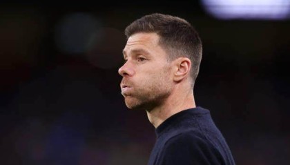 kaiyun-阿隆索服输：对手逼抢太厉害了，我们无法应对