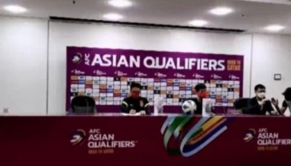 李霄鹏称中国队会好起来 解释为何让朱辰杰罚点