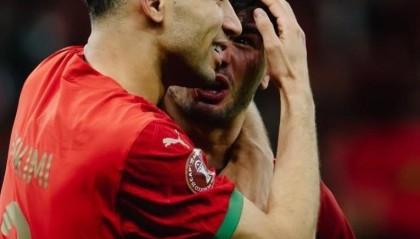 kaiyun-记者：非洲杯决赛结束后，阿什拉夫是少数几个在更衣室安慰迪亚斯的球员