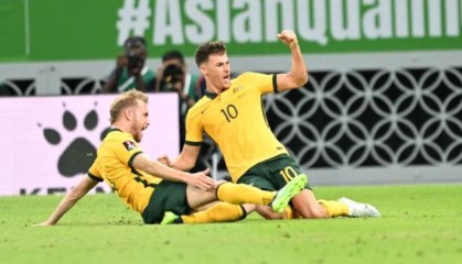 开云下载-澳大利亚2比1阿联酋将决战秘鲁 穆伊参与制胜球